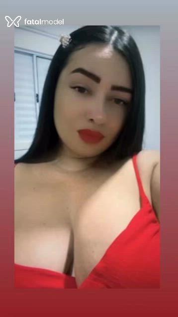 Acompanhante mulher morena (o) de olhos castanhos em Ilha Comprida Acompanhante mulher morena (o) de olhos castanhos em Ilha Comprida - Bruninha