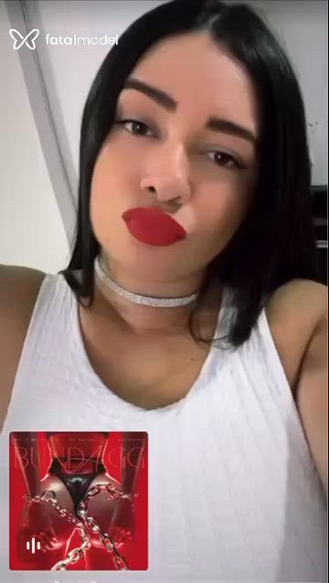 Acompanhante mulher morena (o) de olhos castanhos em Ilha Comprida Acompanhante mulher morena (o) de olhos castanhos em Ilha Comprida - Bruninha