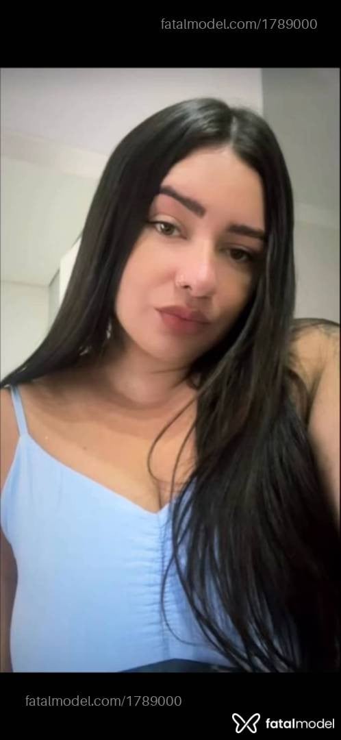 Acompanhante mulher morena (o) de olhos castanhos - Bruninha