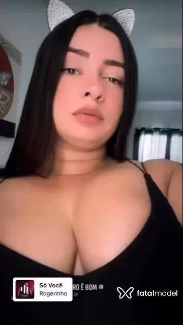 Acompanhante mulher morena (o) de olhos castanhos - Bruninha