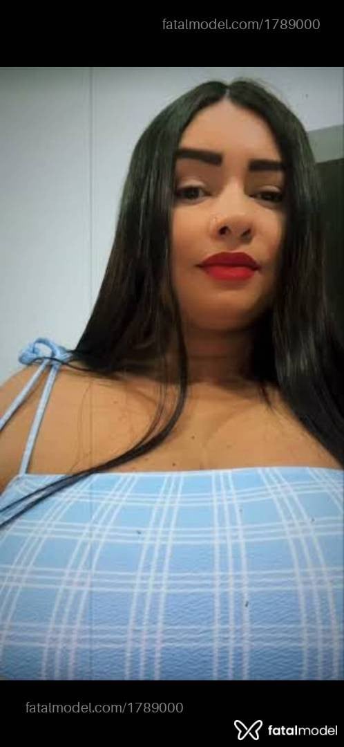 Acompanhante mulher morena (o) de olhos castanhos - Bruninha