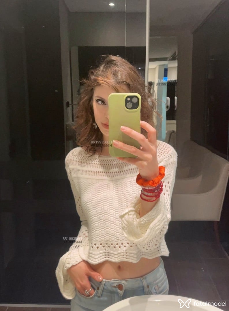 Acompanhante mulher ruiva (o) de olhos mel em Curitiba - Cecília