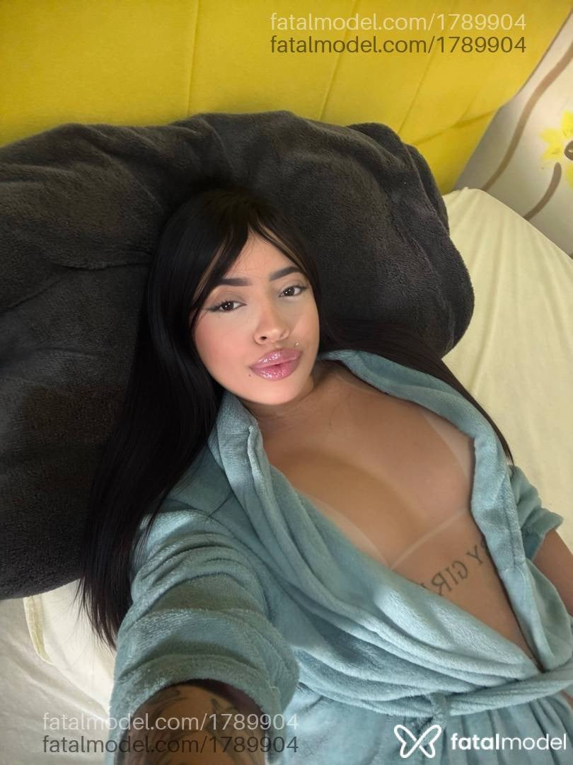 Acompanhante mulher morena (o) de olhos pretos - Bianca Souza