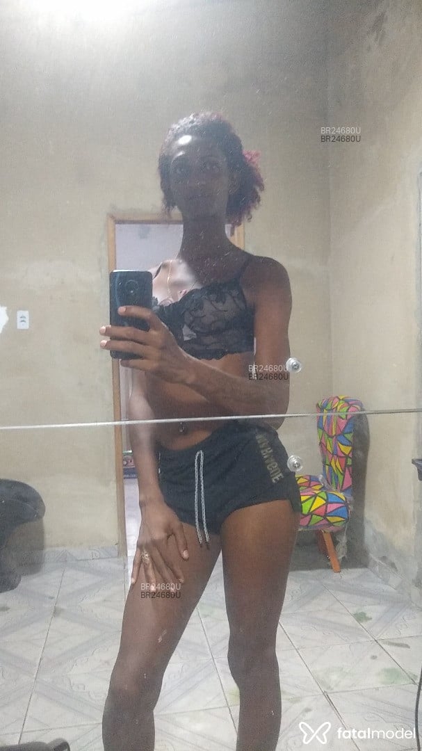 Acompanhante mulher trans ruiva (o) de olhos castanhos em Virtual - Wanessinha