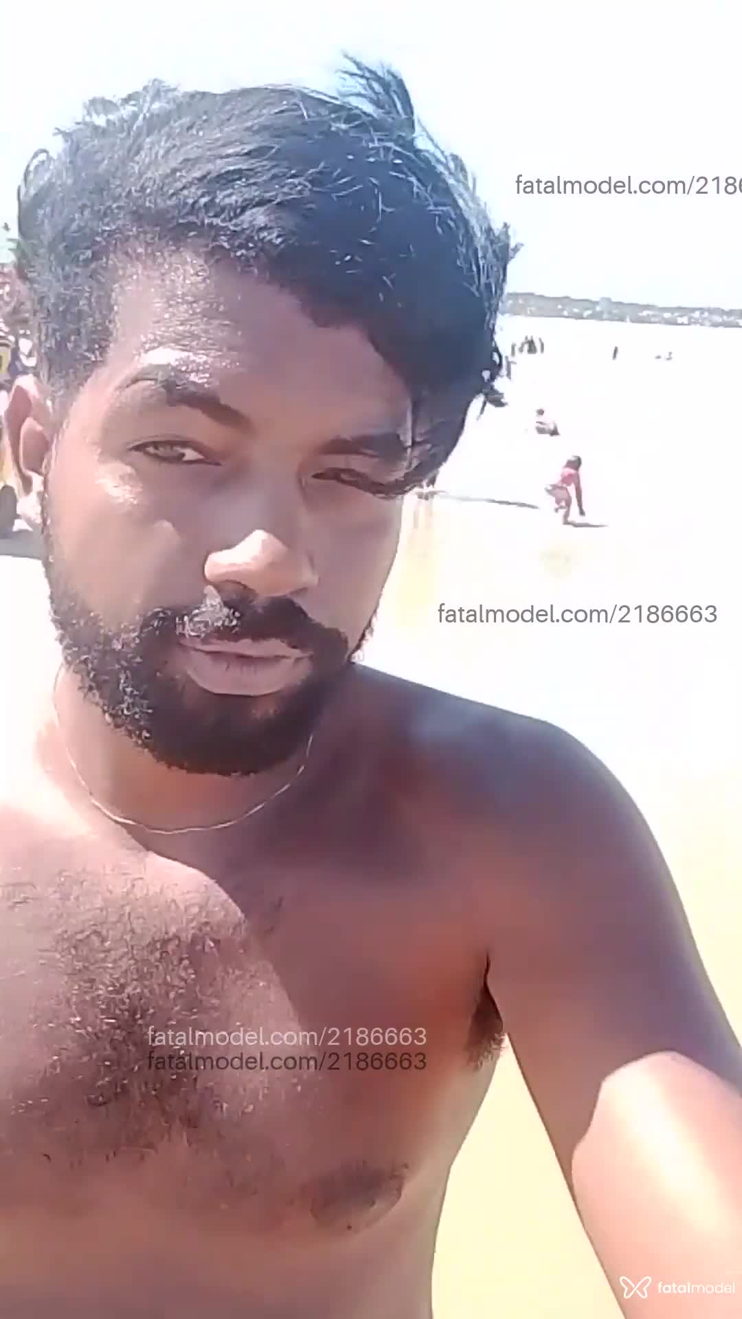 Acompanhante homem morena (o) de olhos castanhos em João Pessoa - Edgyn