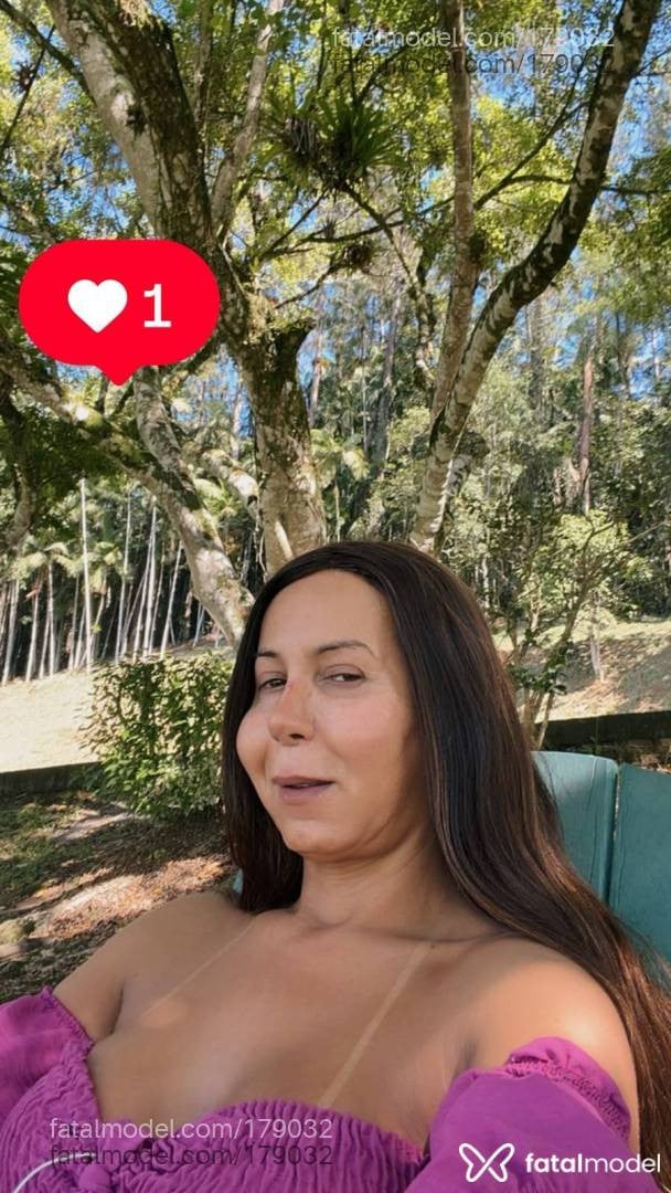 Acompanhante travesti morena (o) de olhos castanhos - MILENA MEL