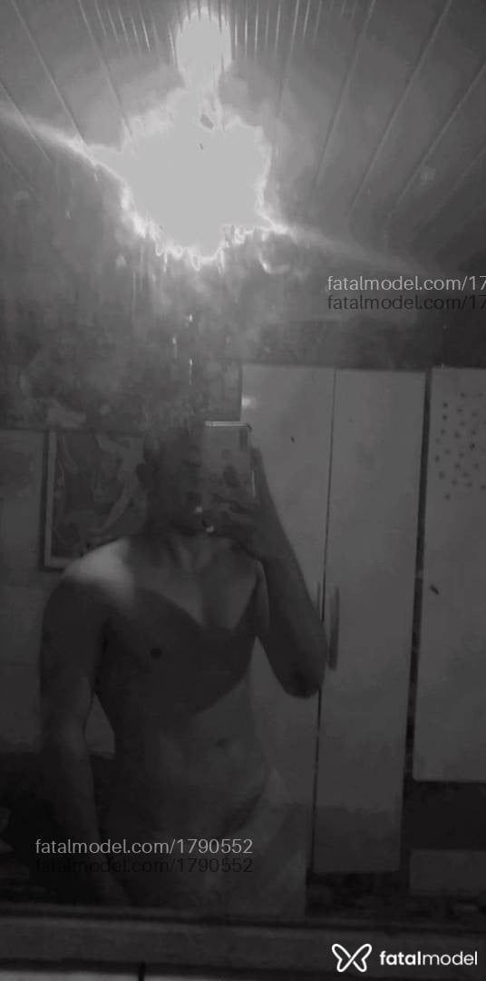 Acompanhante homem loira (o) de olhos castanhos em Caçador - Daniel