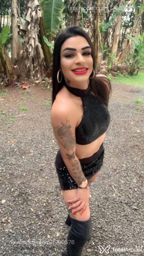 Acompanhante mulher trans morena (o) de olhos castanhos em Campo Bom - Gabizinha