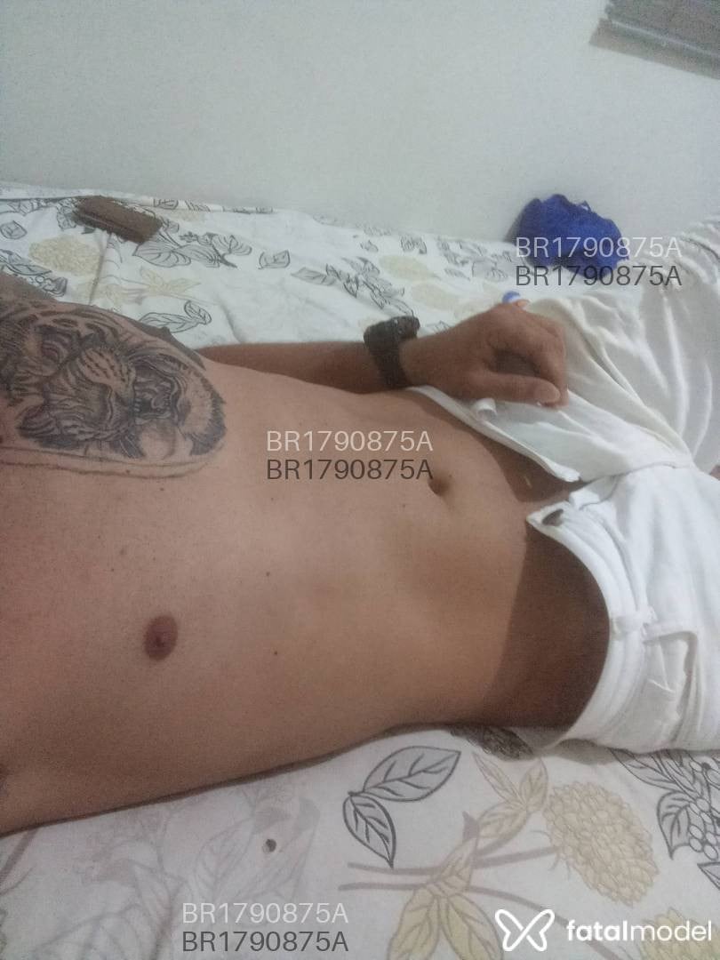 Acompanhante homem morena (o) de olhos pretos em Rondonópolis - Carlão