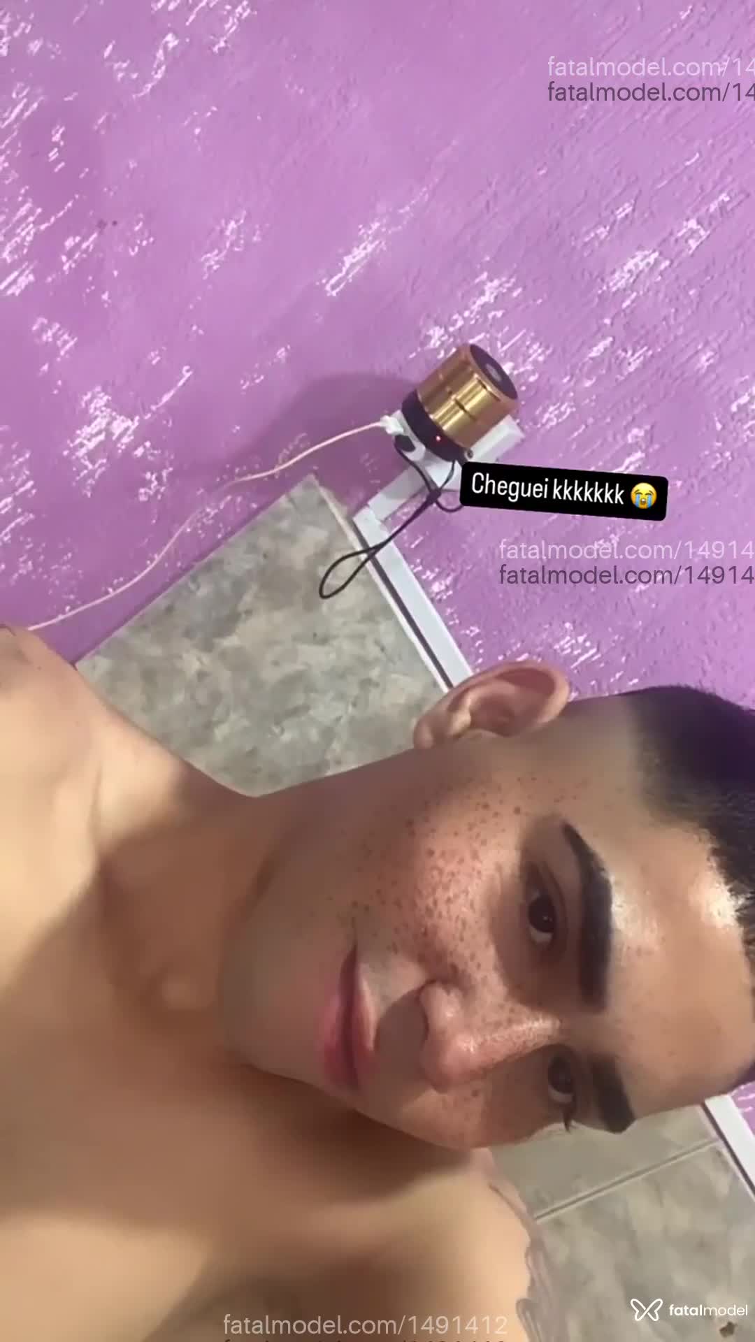 Acompanhante homem com cabelo castanho de olhos castanhos em Belo Horizonte - Walex Vieira