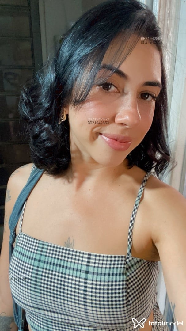 Acompanhante mulher com cabelo castanho de olhos castanhos em São Paulo Acompanhante mulher com cabelo castanho de olhos castanhos em São Paulo - Rubi