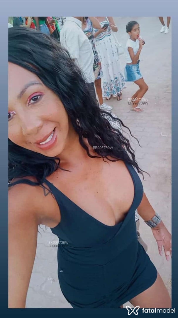 Acompanhante travesti com cabelo castanho de olhos castanhos em Lavras - Denisydemuor