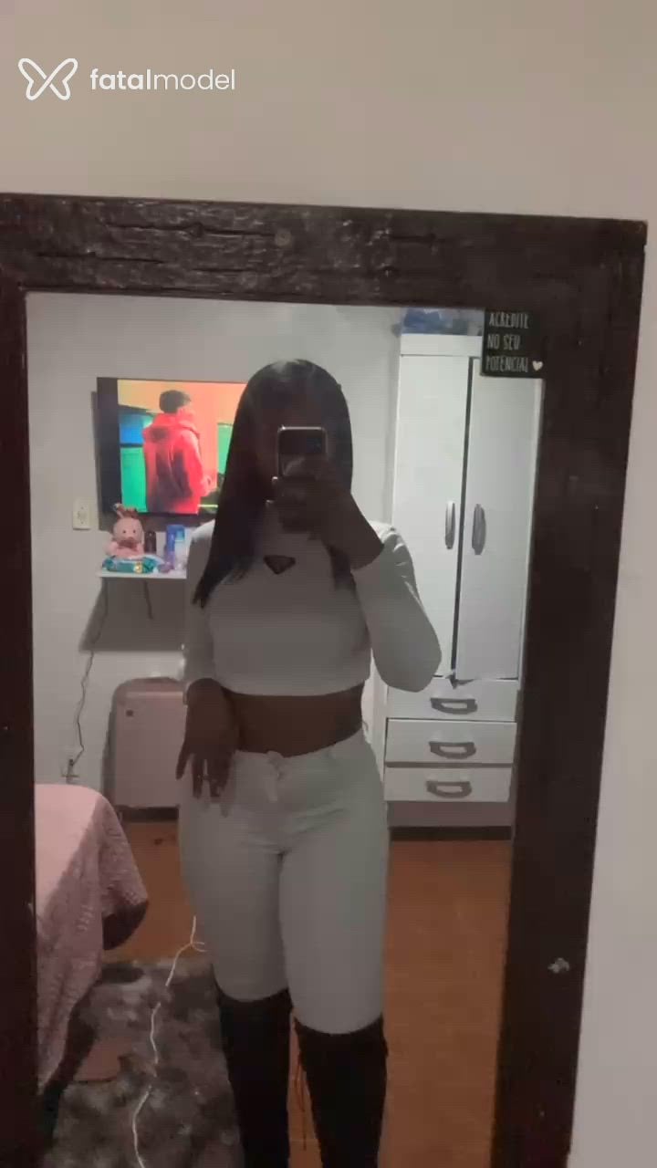 Acompanhante mulher trans com cabelo castanho de olhos castanhos - Jasmine Acompanhante mulher trans com cabelo castanho de olhos castanhos - Jasmine