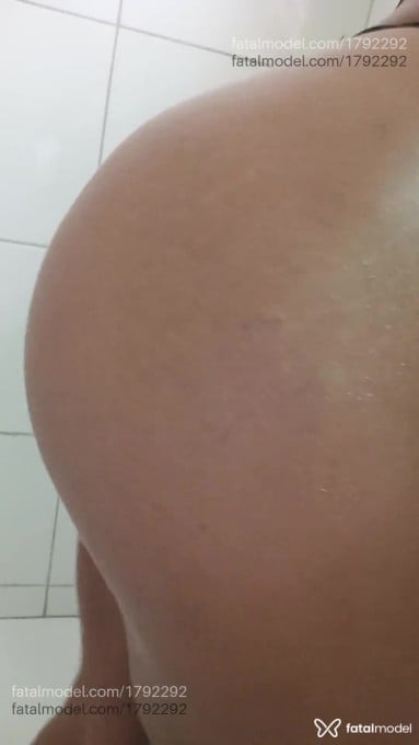 Acompanhante mulher loira (o) de olhos castanhos em Juiz de Fora Acompanhante mulher loira (o) de olhos castanhos em Juiz de Fora - Myah Brandão