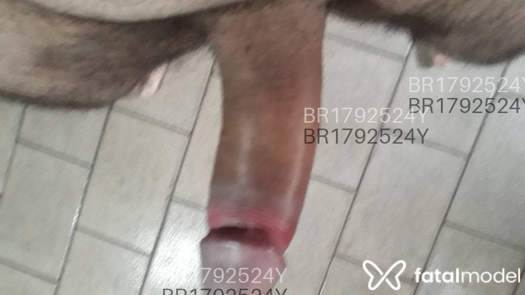 Acompanhante homem com cabelo castanho de olhos castanhos em Catanduva Acompanhante homem com cabelo castanho de olhos castanhos em Catanduva - Renan
