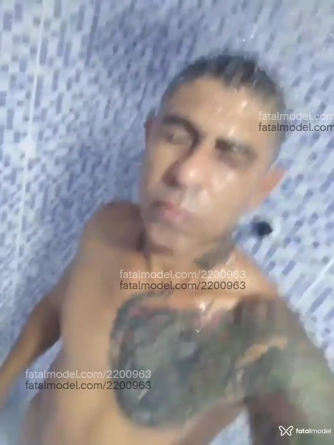 Acompanhante homem com cabelo castanho de olhos castanhos - Neymar Oliveira Acompanhante homem com cabelo castanho de olhos castanhos - Neymar Oliveira