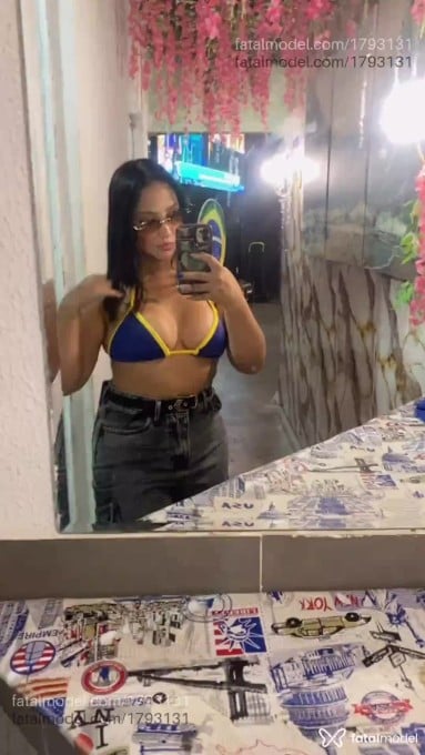 Acompanhante mulher morena (o) de olhos castanhos - Bruna Rodrigues Acompanhante mulher morena (o) de olhos castanhos - Bruna Rodrigues