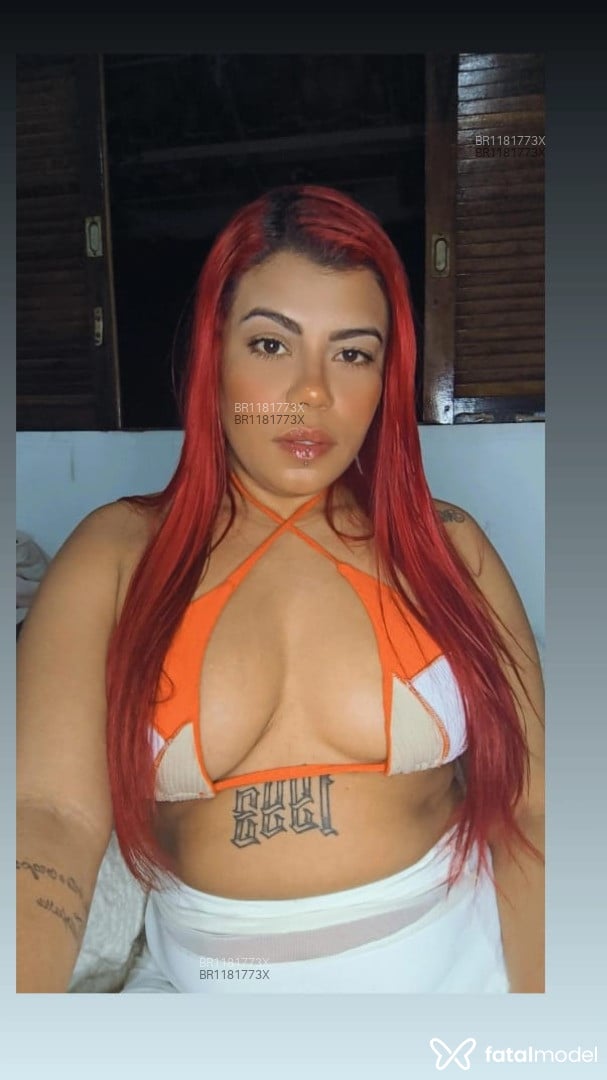 Acompanhante mulher ruiva (o) de olhos castanhos - Hellen Acompanhante mulher ruiva (o) de olhos castanhos - Hellen