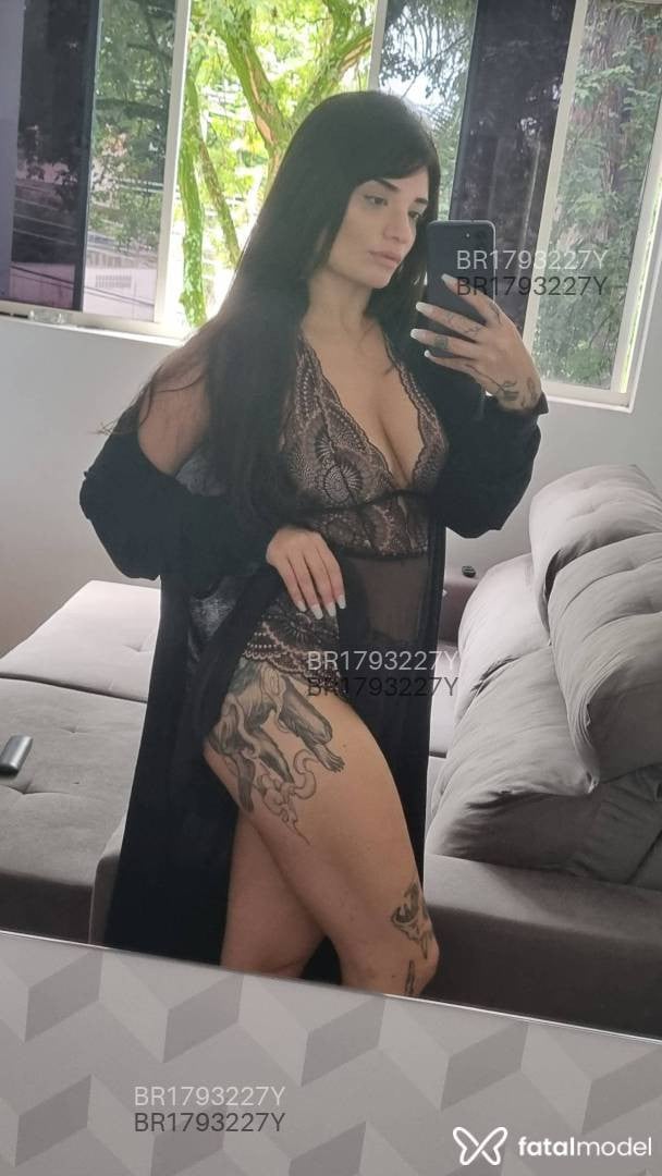 Acompanhante mulher morena (o) de olhos castanhos em Virtual - Natasha Linna