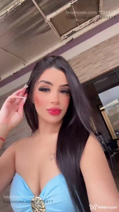 Acompanhante mulher morena (o) de olhos mel em Curitiba - Cacau Bayer