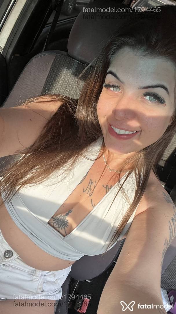 Acompanhante mulher com cabelo castanho de olhos verdes em Bebedouro Acompanhante mulher com cabelo castanho de olhos verdes em Bebedouro - Rebecca Freitas