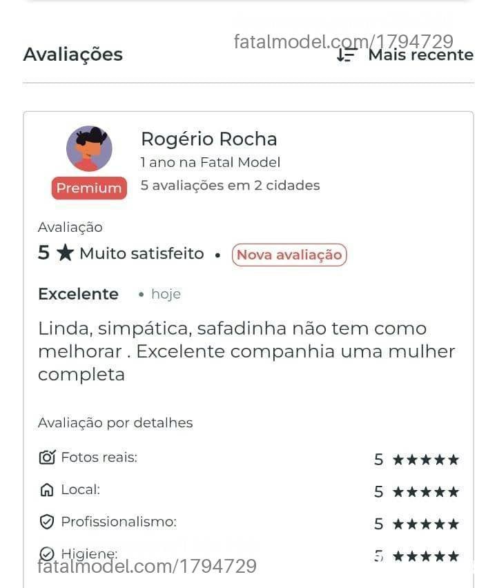 Acompanhante mulher com cabelo castanho de olhos castanhos - Manu Galli