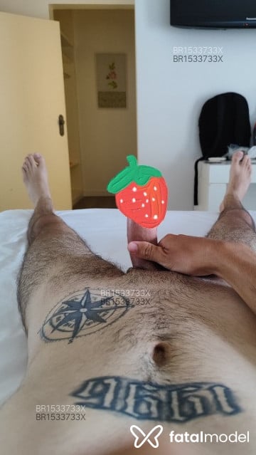 Acompanhante homem morena (o) de olhos castanhos - BoyMoreno
