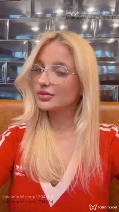 Acompanhante mulher loira (o) de olhos castanhos em Campinas - Melissa Valentim