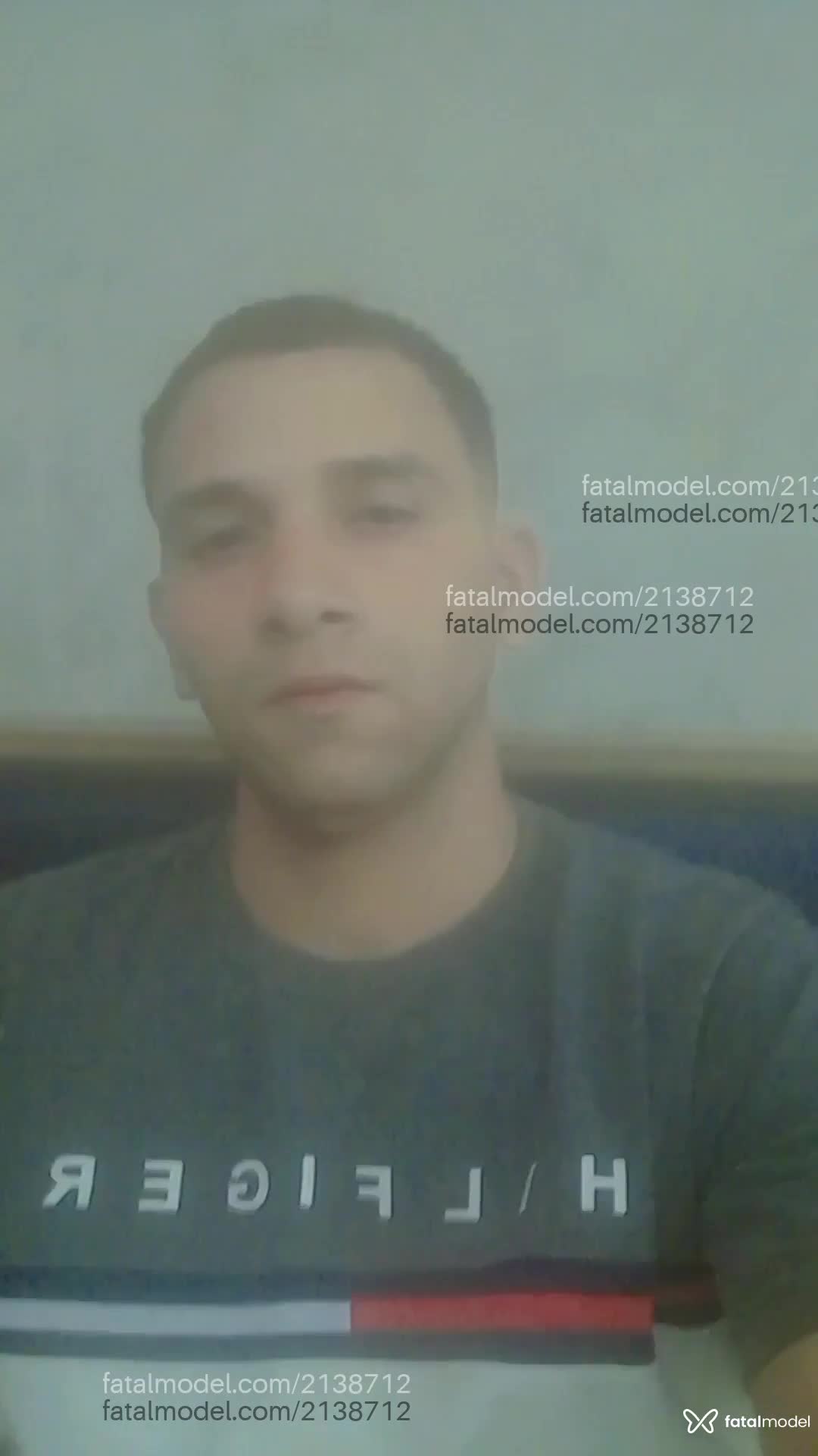 Acompanhante homem morena (o) de olhos castanhos - Marcos