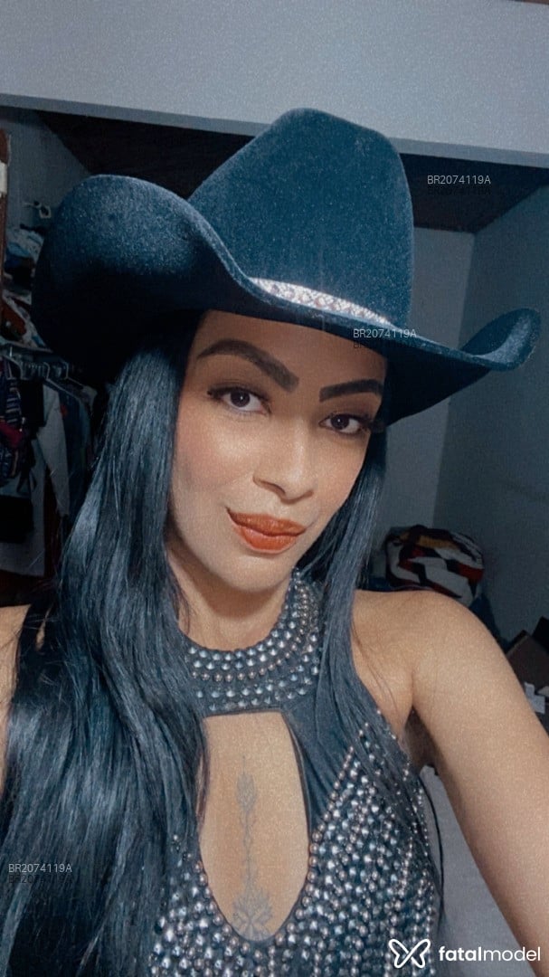 Acompanhante mulher morena (o) de olhos castanhos em Franca - Vitória Montagner