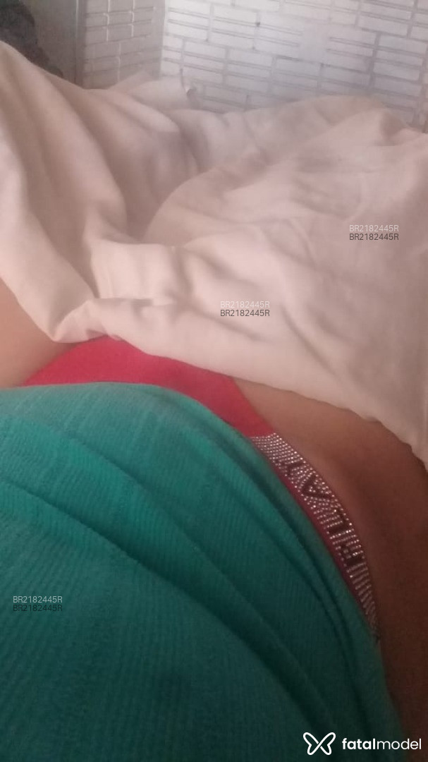 Acompanhante mulher trans loira (o) de olhos castanhos em Curitiba Acompanhante mulher trans loira (o) de olhos castanhos em Curitiba - Karyenn