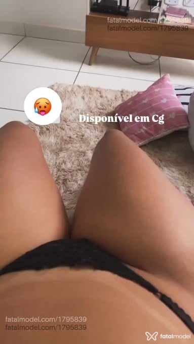 Acompanhante mulher morena (o) de olhos mel em Campina Grande - Mel
