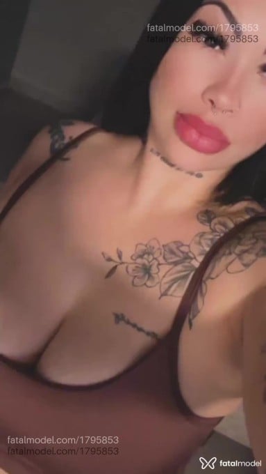 Acompanhante mulher morena (o) de olhos castanhos em Bauru - Nathiii