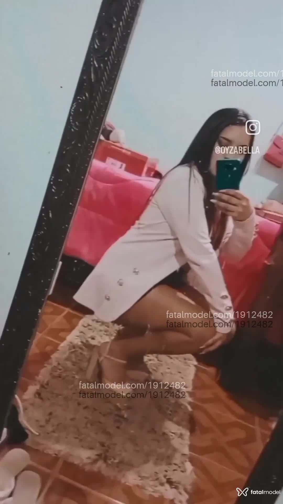 Acompanhante mulher trans morena (o) de olhos castanhos em Guarapuava - Isah Saffadinha