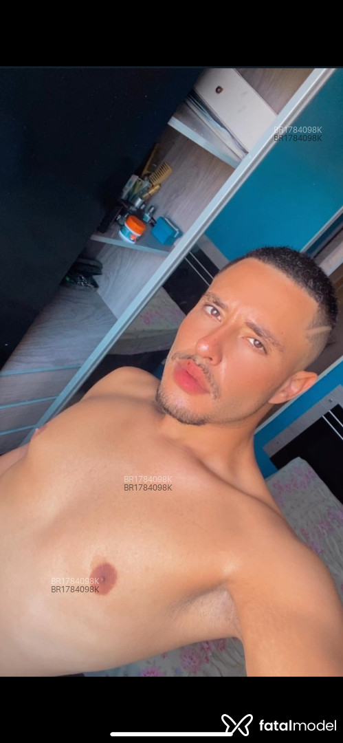 Acompanhante homem com cabelo castanho de olhos castanhos em São Bernardo do Campo - Bruno Carlos