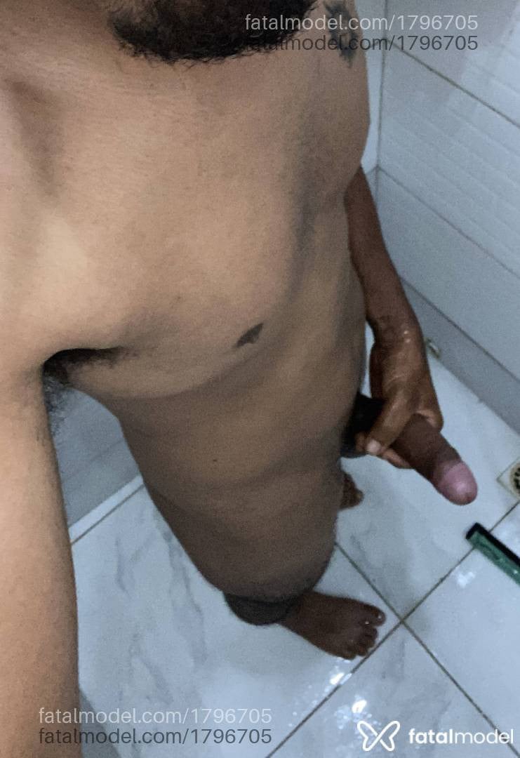 Acompanhante homem morena (o) de olhos pretos - Mineirinho