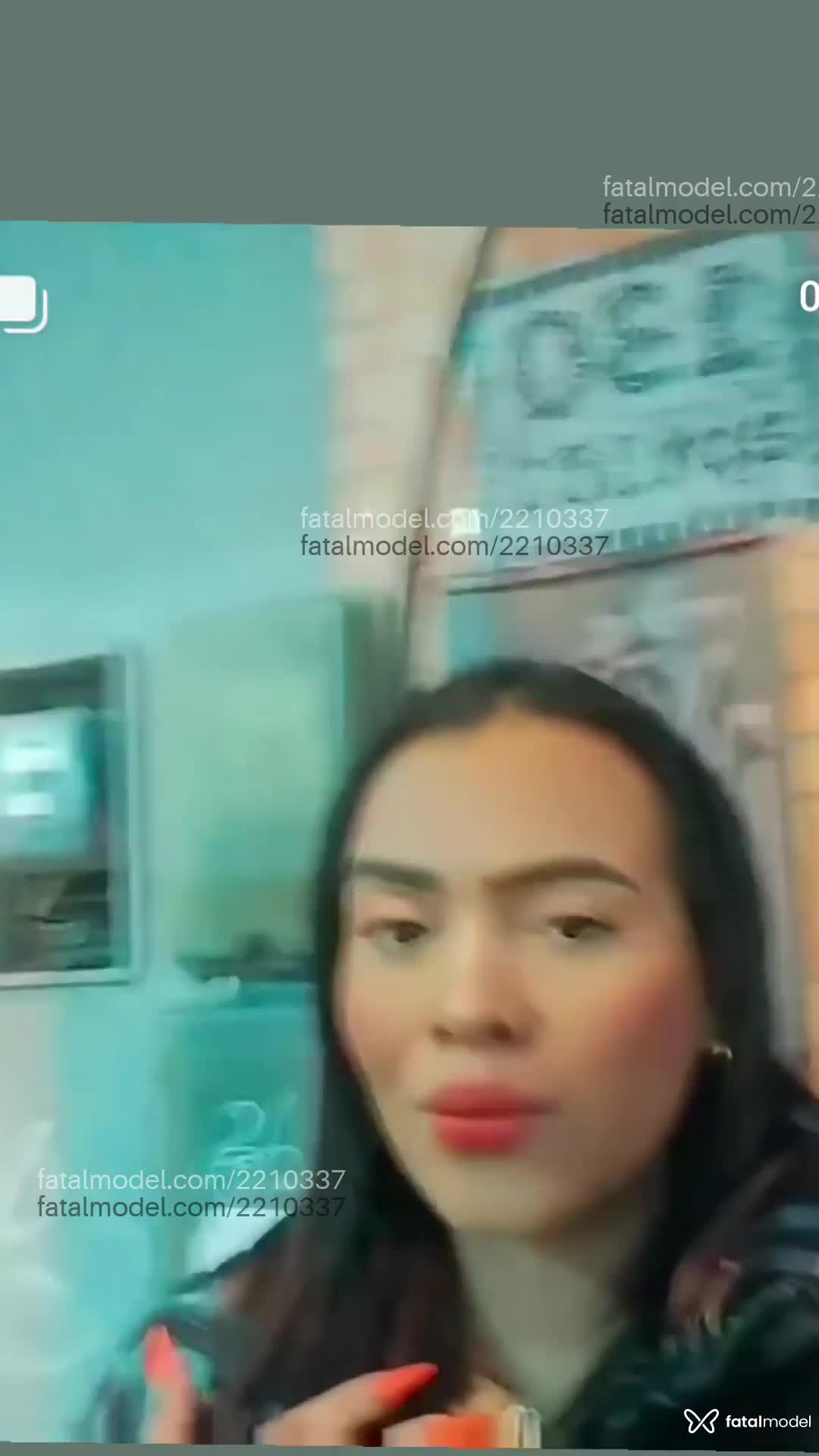 Acompanhante mulher com cabelo castanho de olhos castanhos em São Francisco de Itabapoana - Mel Oliveiraa