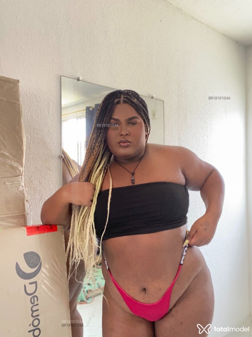 Acompanhante mulher trans morena (o) de olhos pretos em Virtual - Rayssa oliverr
