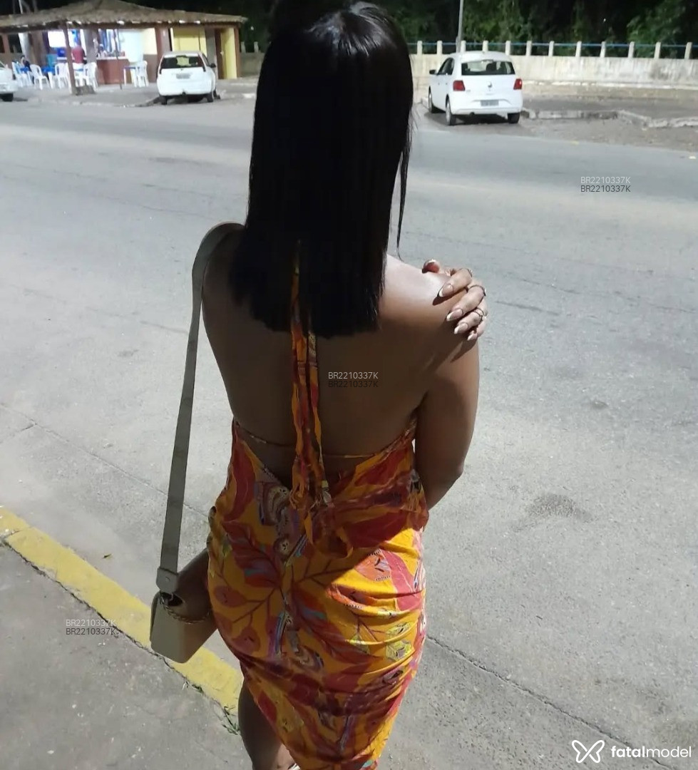 Acompanhante mulher com cabelo castanho de olhos castanhos em São Francisco de Itabapoana - Mel Oliveiraa