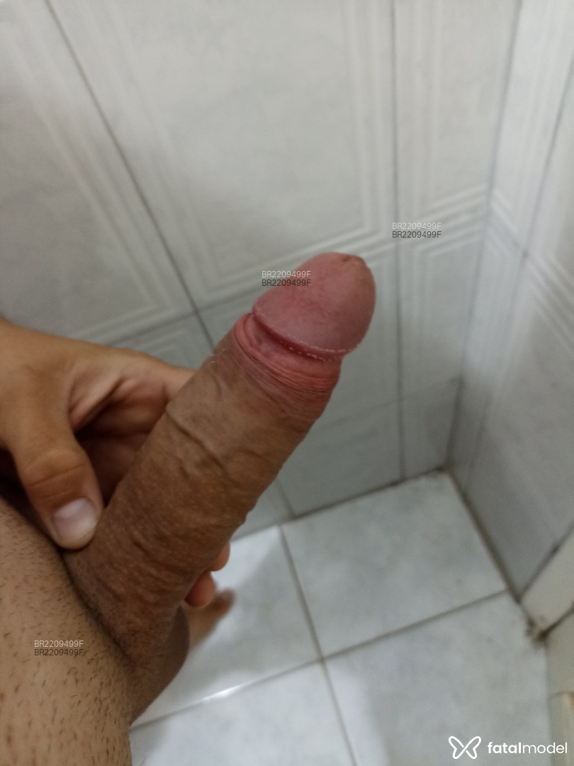 Acompanhante homem com cabelo castanho de olhos castanhos em Sorriso Acompanhante homem com cabelo castanho de olhos castanhos em Sorriso - Fernando
