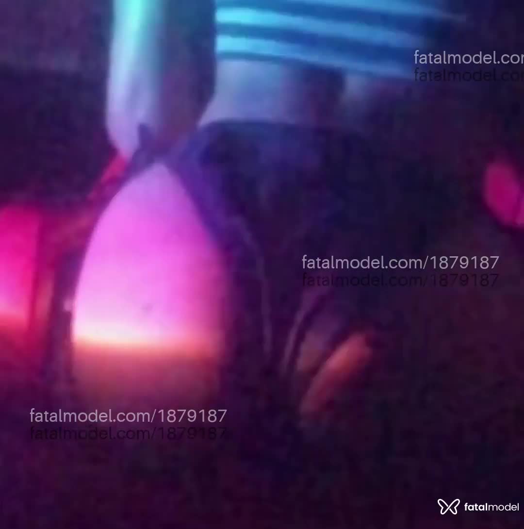 Acompanhante mulher trans com cabelo colorido de olhos castanhos em Rio de Janeiro - Julie