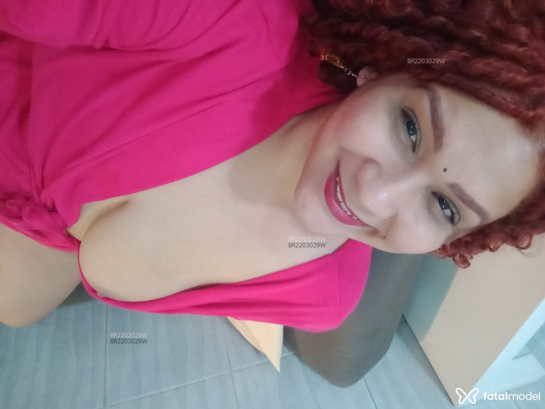 Acompanhante mulher ruiva (o) de olhos mel em Belo Horizonte - Scarllet