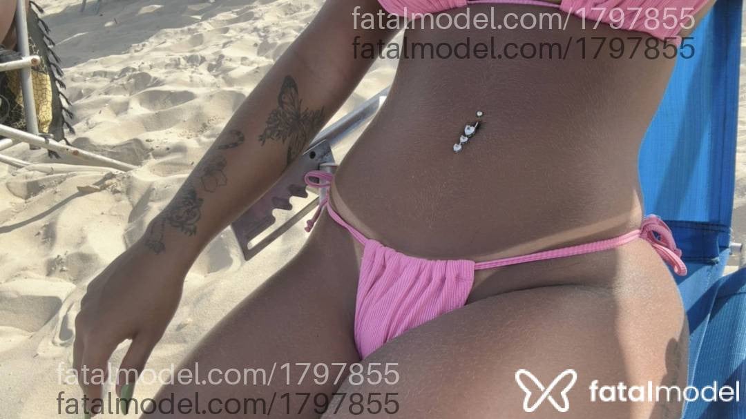 Acompanhante mulher com cabelo castanho de olhos castanhos - Mayara Acompanhante mulher com cabelo castanho de olhos castanhos - Mayara