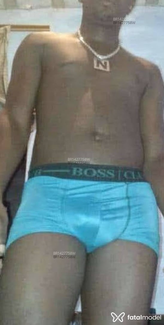 Acompanhante homem com cabelo castanho de olhos castanhos em Volta Redonda - Xandy