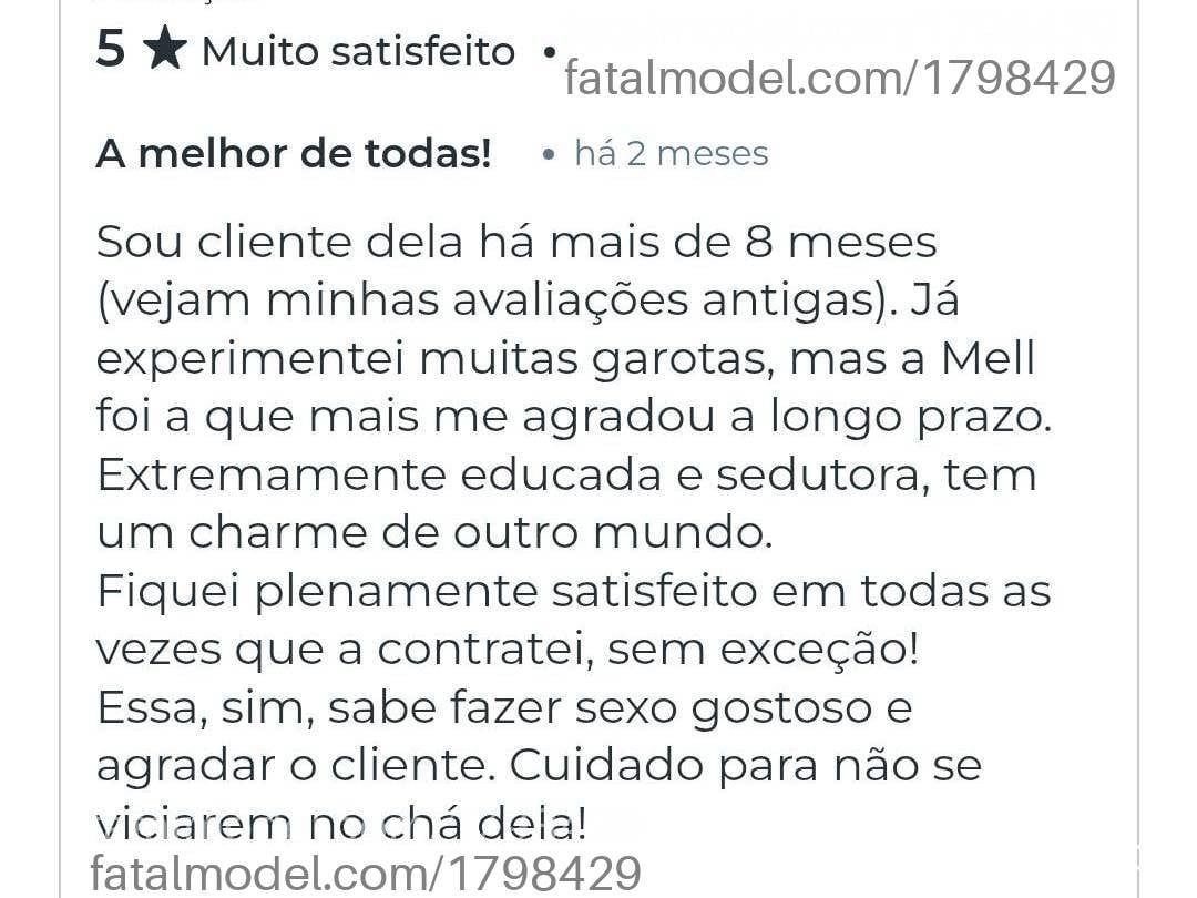 Acompanhante mulher com cabelo castanho de olhos castanhos - Mell