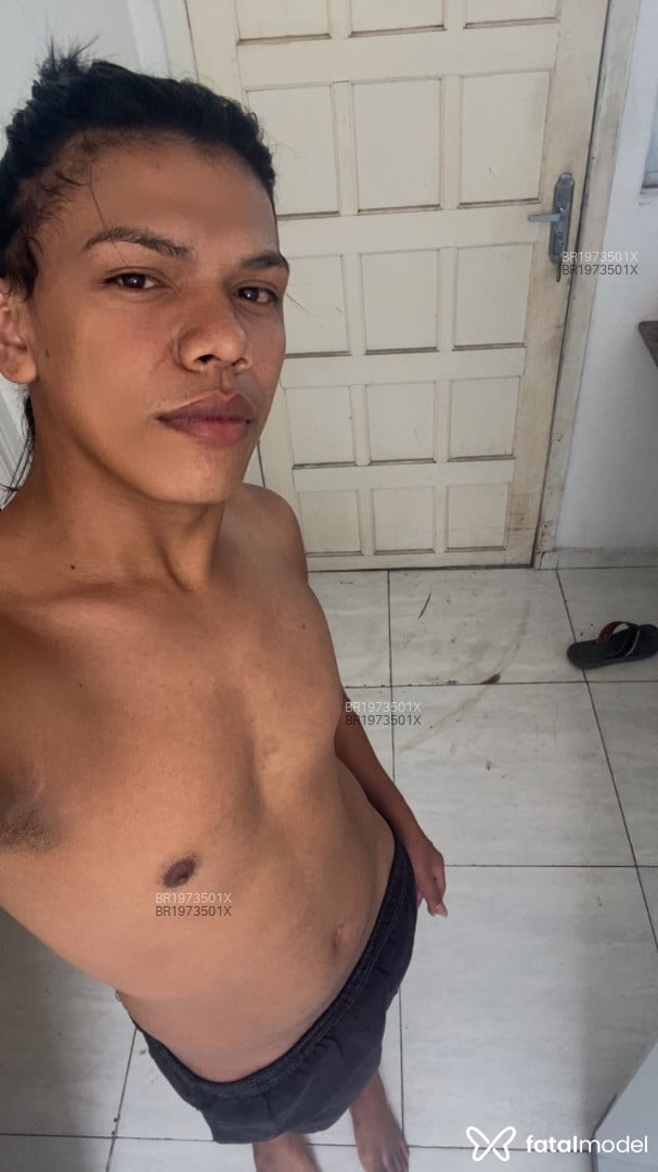 Acompanhante homem morena (o) de olhos castanhos em Rio de Janeiro Acompanhante homem morena (o) de olhos castanhos em Rio de Janeiro - Thiago