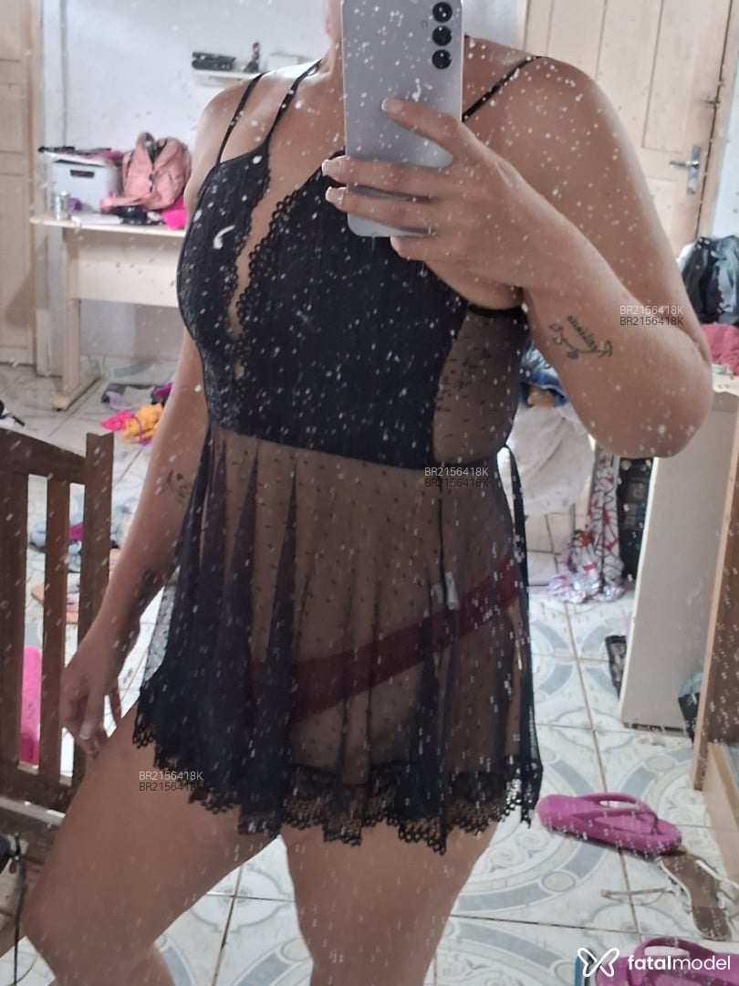 Acompanhante mulher loira (o) de olhos castanhos em Corumbá - Iza
