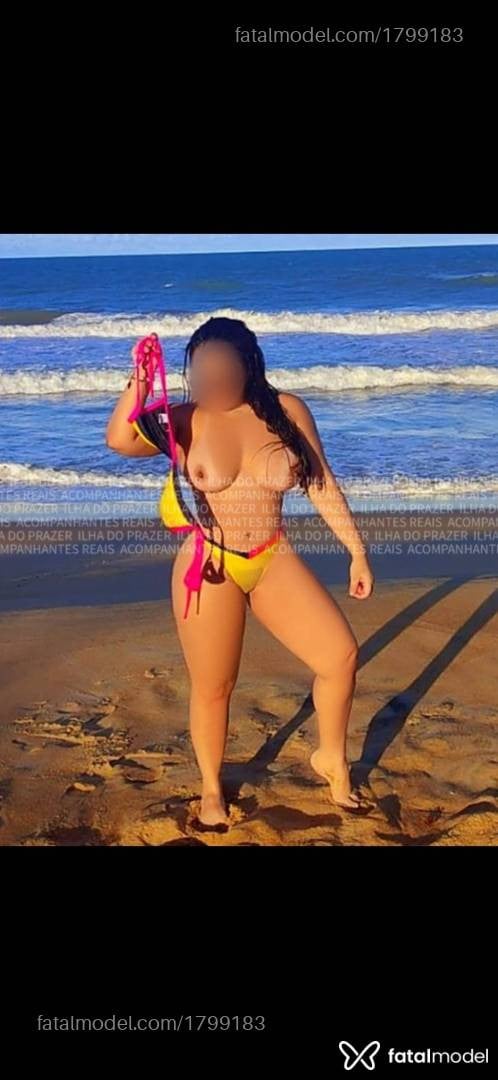 Acompanhante mulher loira (o) de olhos castanhos - Mel Suitta