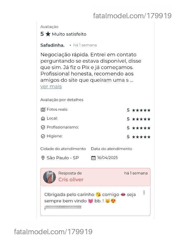 Acompanhante travesti com cabelo castanho de olhos castanhos em Virtual - Cris oliver