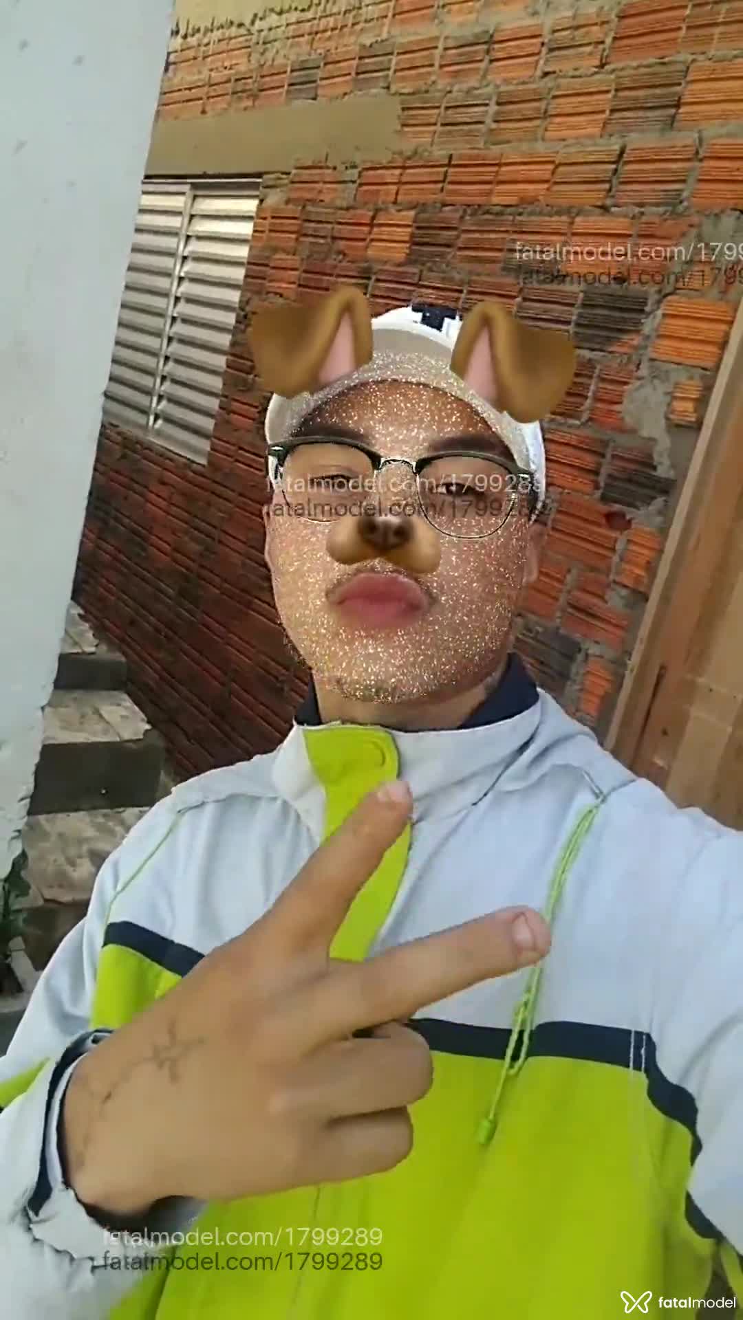 Acompanhante homem com cabelo castanho de olhos castanhos em Criciúma - Lucas Silva
